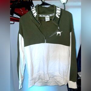 Cute crewneck for girls/women for fall or winter, made by Pink/Victoria Secret.